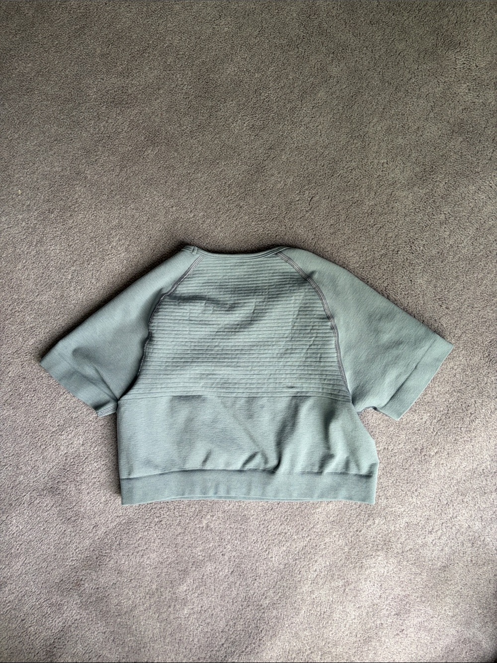 Alphalete Cropped Ribbed Top - Picture 4 of 4